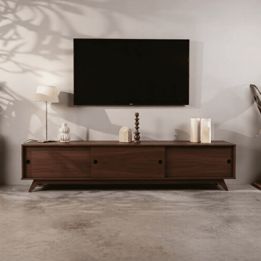TV კონსოლი
